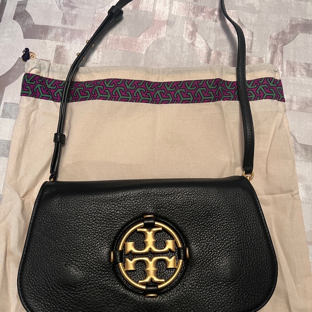 Tory Burch Black Leather Shoulder Bag with Gold Emblem